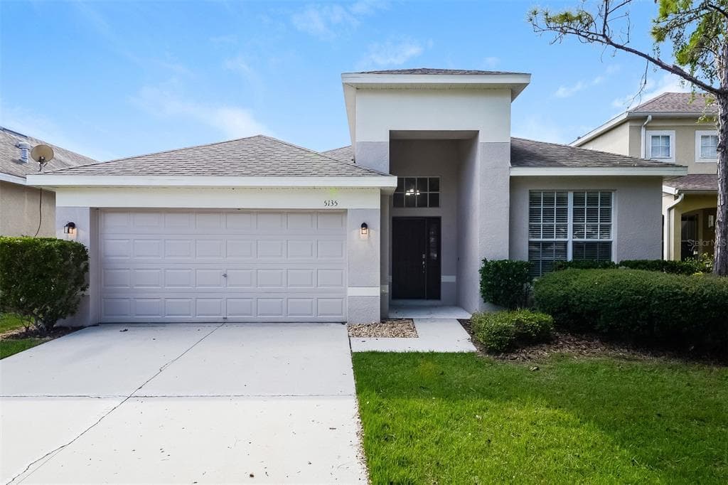 5135 CLOVER MIST DRIVE APOLLO BEACH, FL 33572