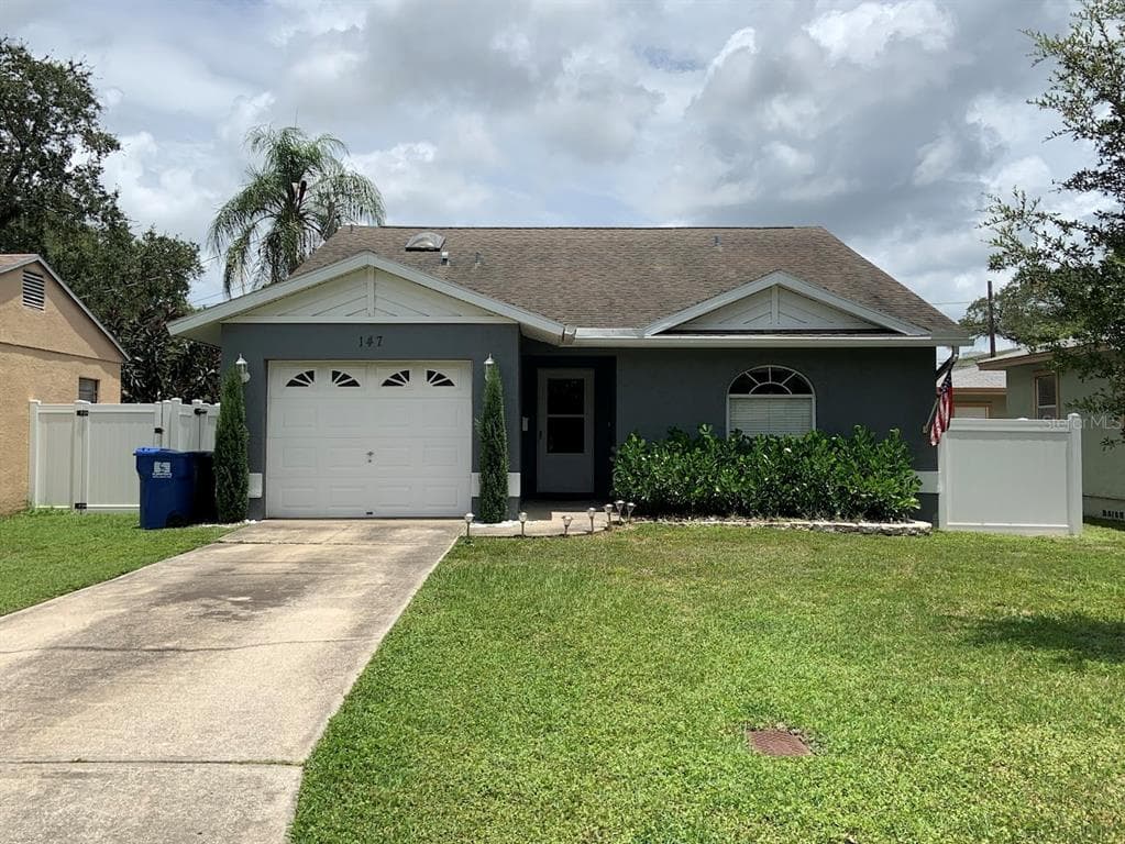 147 43RD AVENUE N ST PETERSBURG, FL 33703