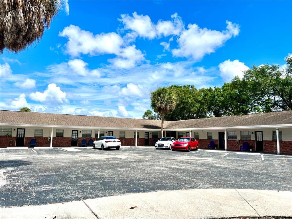 801 60TH STREET N ST PETERSBURG, FL 33710