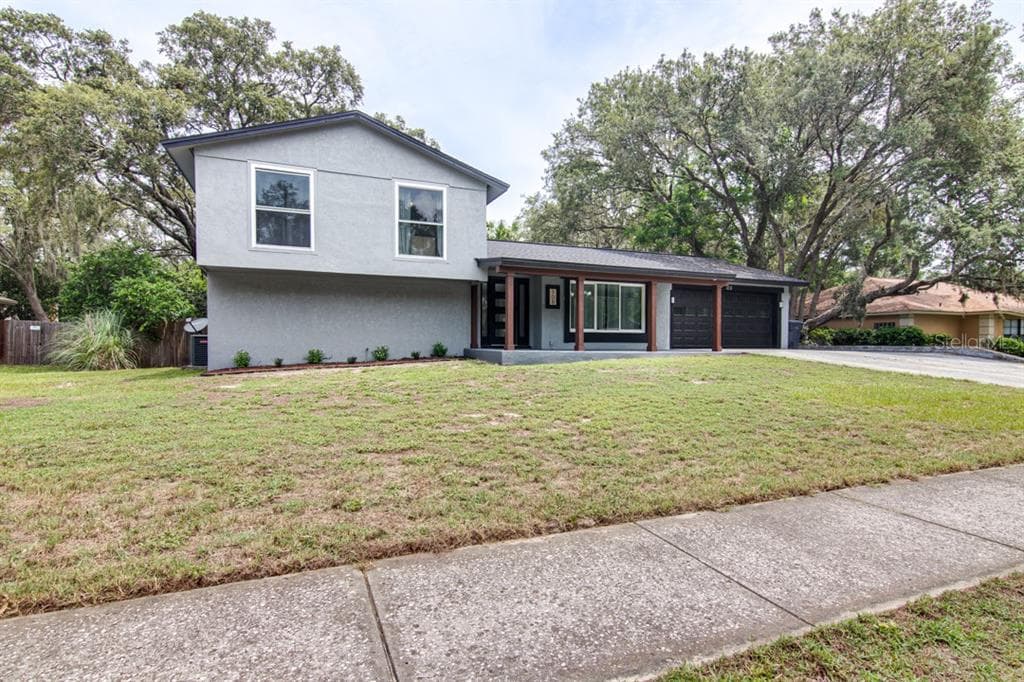 108 BLOOMINGFIELD DRIVE BRANDON, FL 33511