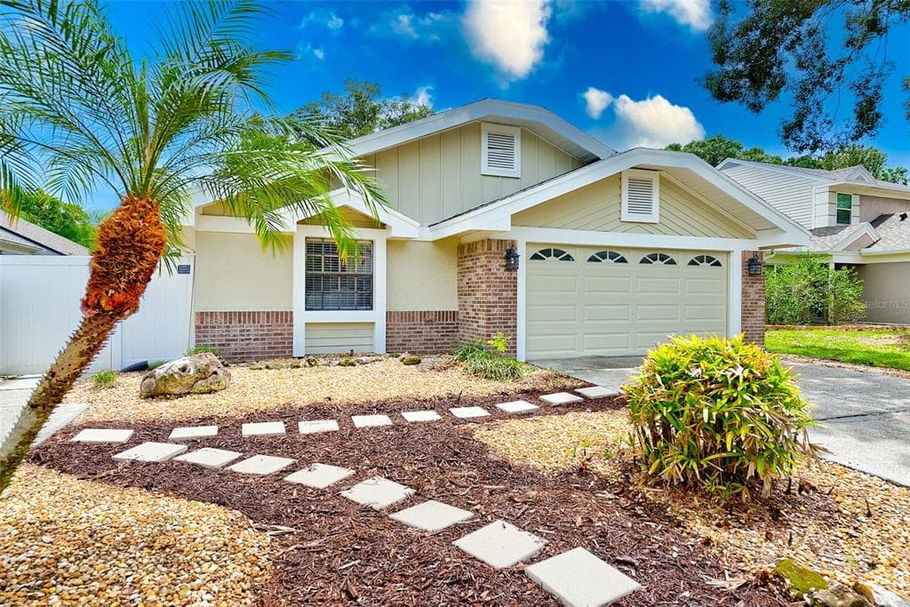 5026 CYPRESS TRACE DRIVE TAMPA, FL 33624