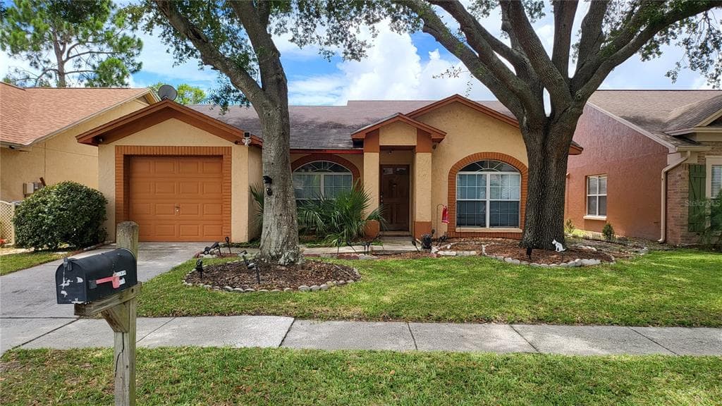10116 CEDAR DUNE DRIVE TAMPA, FL 33624
