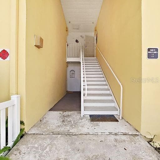 3640 41ST LANE S UNIT F ST PETERSBURG, FL 33711