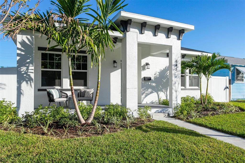 545 49TH AVENUE N ST PETERSBURG, FL 33703