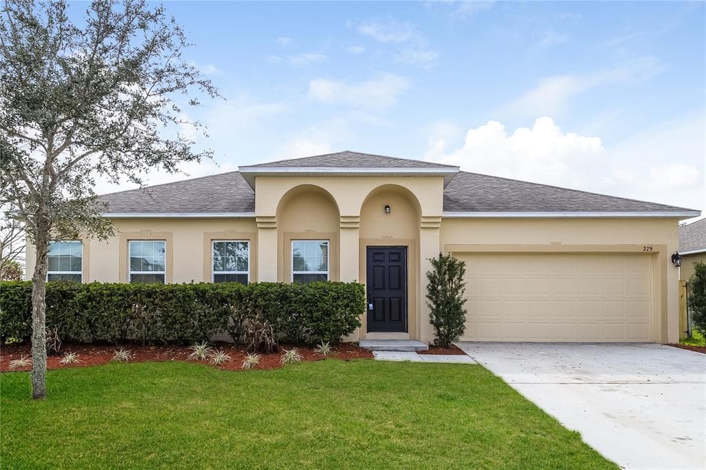 279 RAMBLING CIRCLE APOPKA, FL 32712