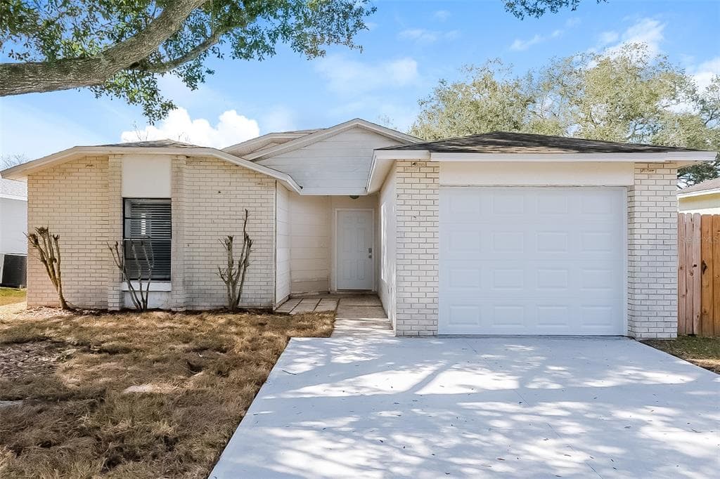 1433 THISTLEDOWN DRIVE BRANDON, FL 33510
