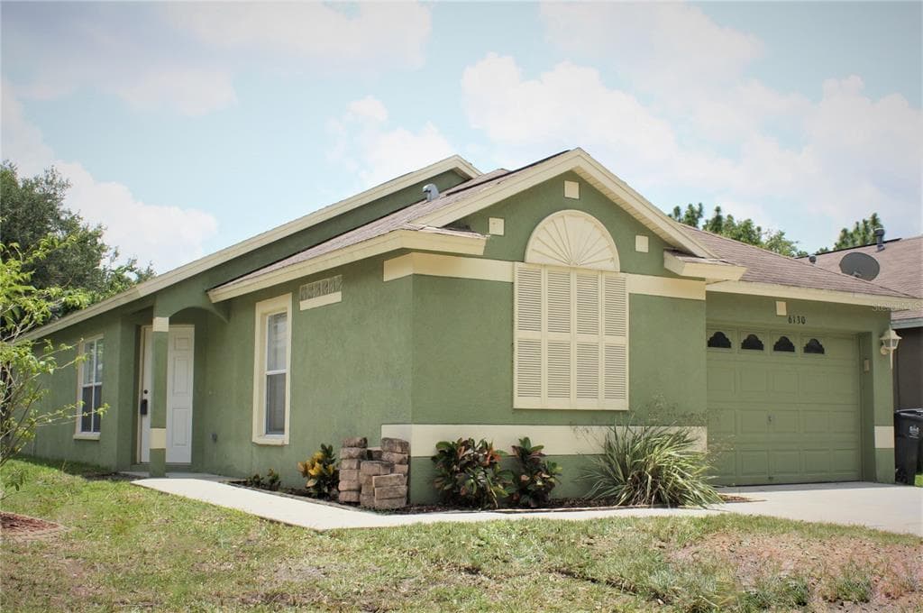 6130 SKYLARKCREST DRIVE LITHIA, FL 33547