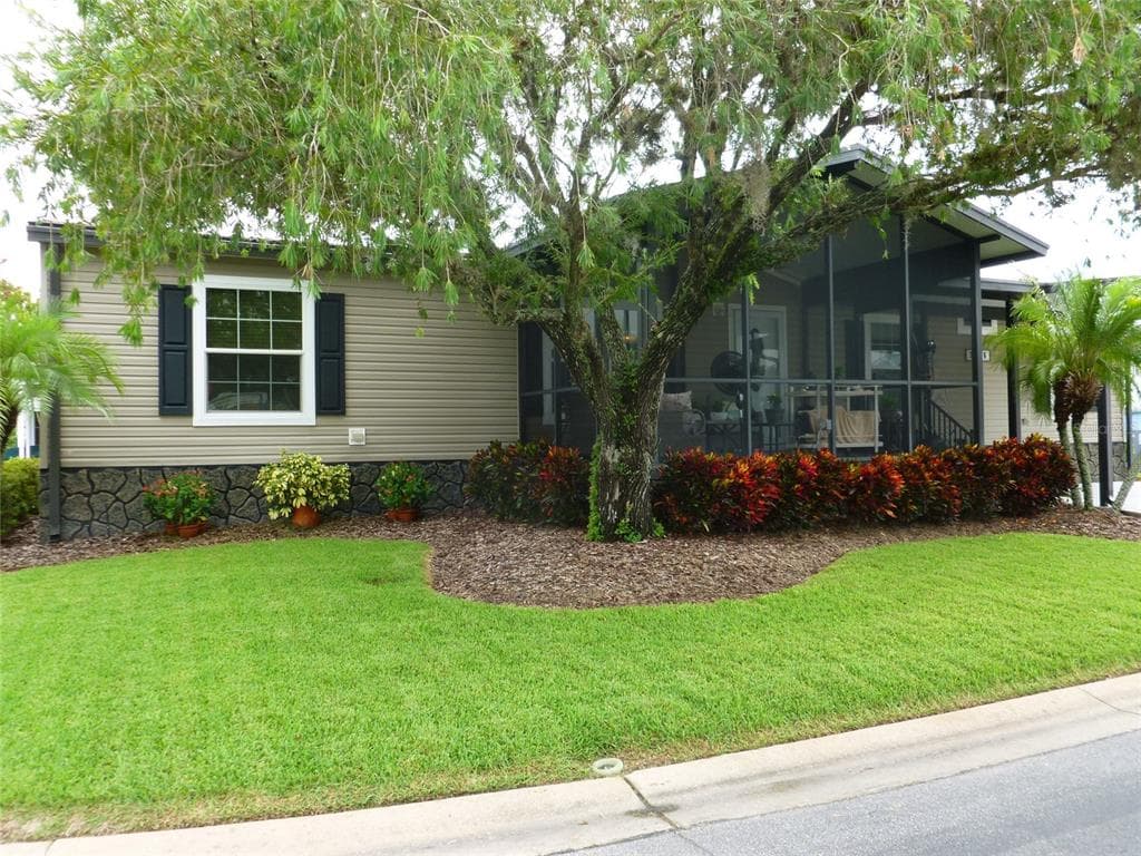 3006 WHISPERING LN