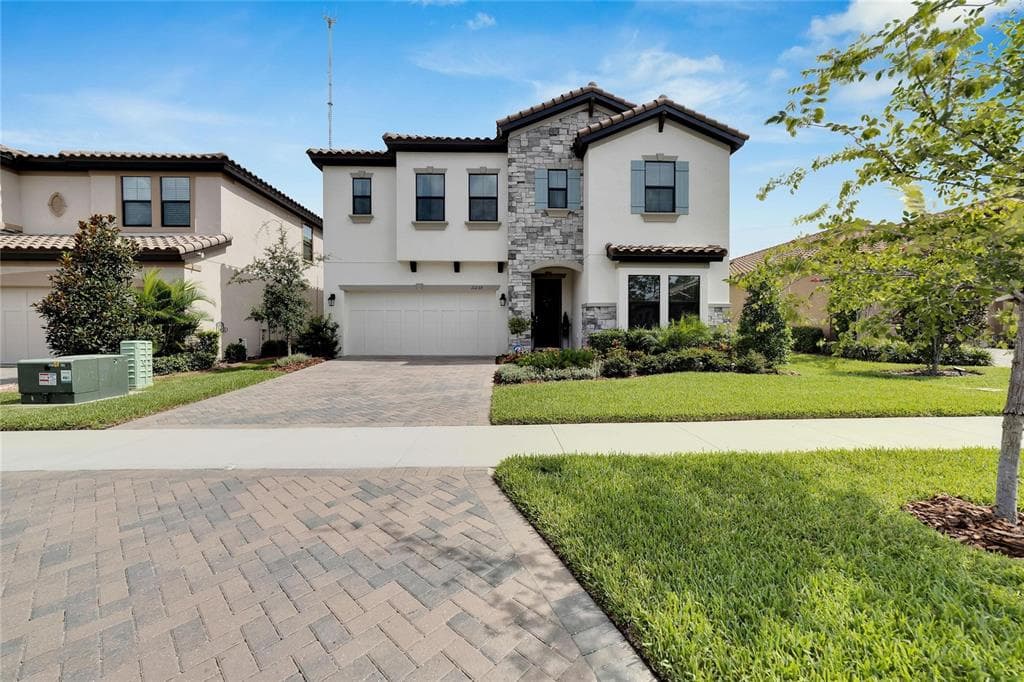 11239 FISH EAGLE DRIVE RIVERVIEW, FL 33569