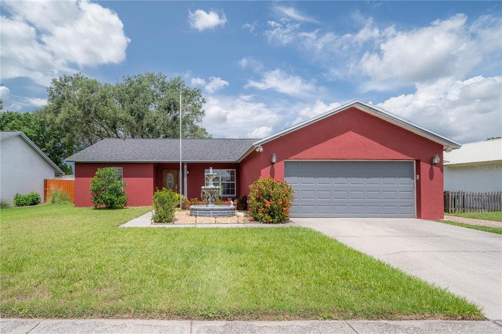 1310 WINDJAMMER PLACE VALRICO, FL 33594