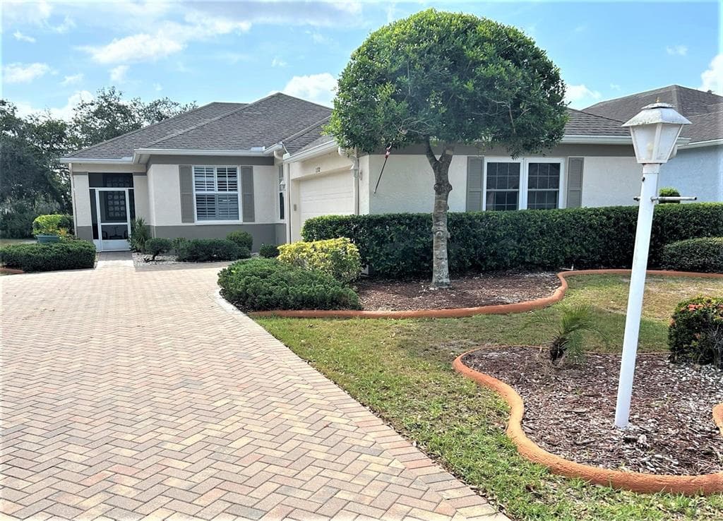 1332 MISTY GREENS DRIVE SUN CITY CENTER, FL 33573