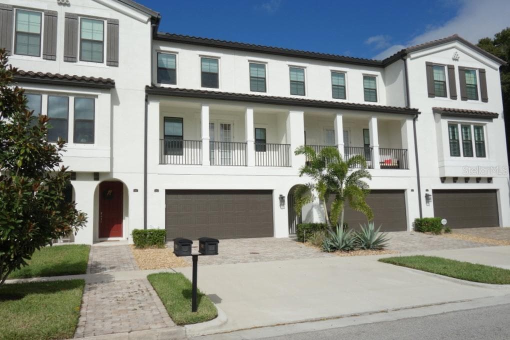 2625 W PLATT STREET TAMPA, FL 33609
