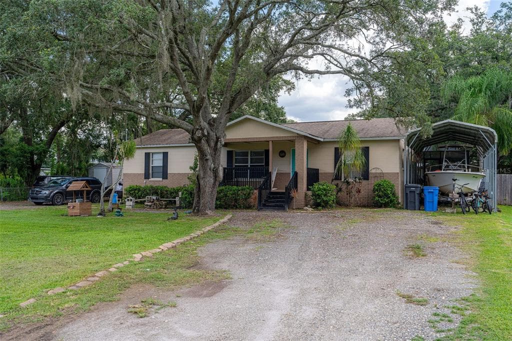 11306 BROADVIEW ROAD SEFFNER, FL 33584