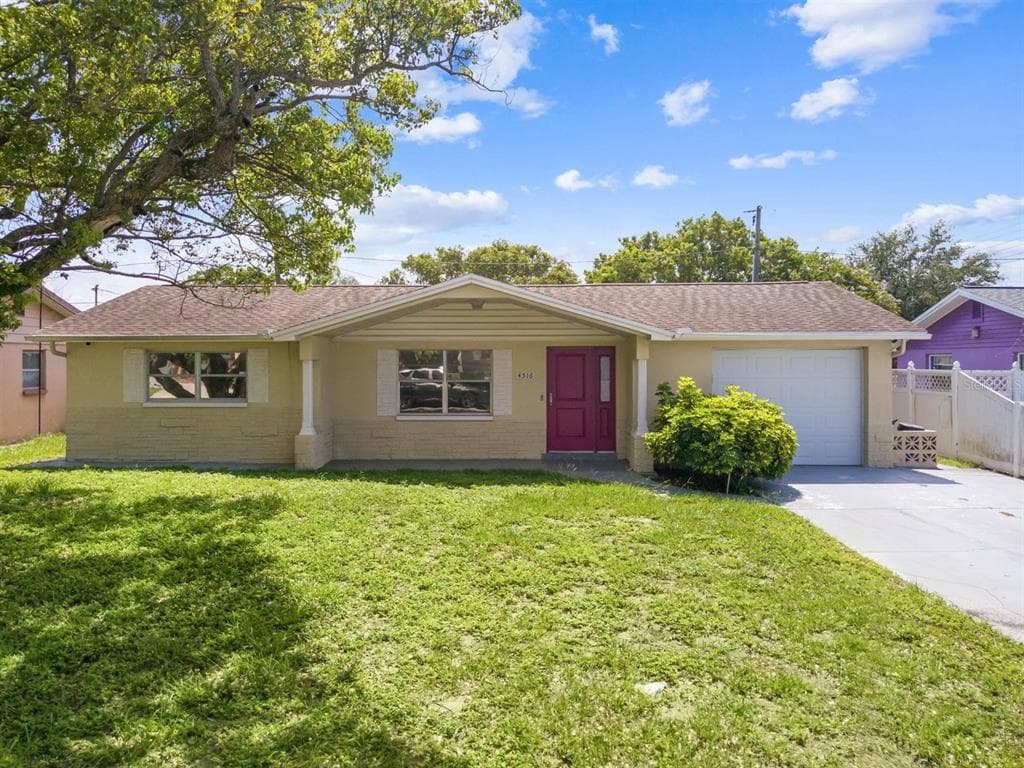 4516 CROTON DRIVE NEW PORT RICHEY, FL 34652