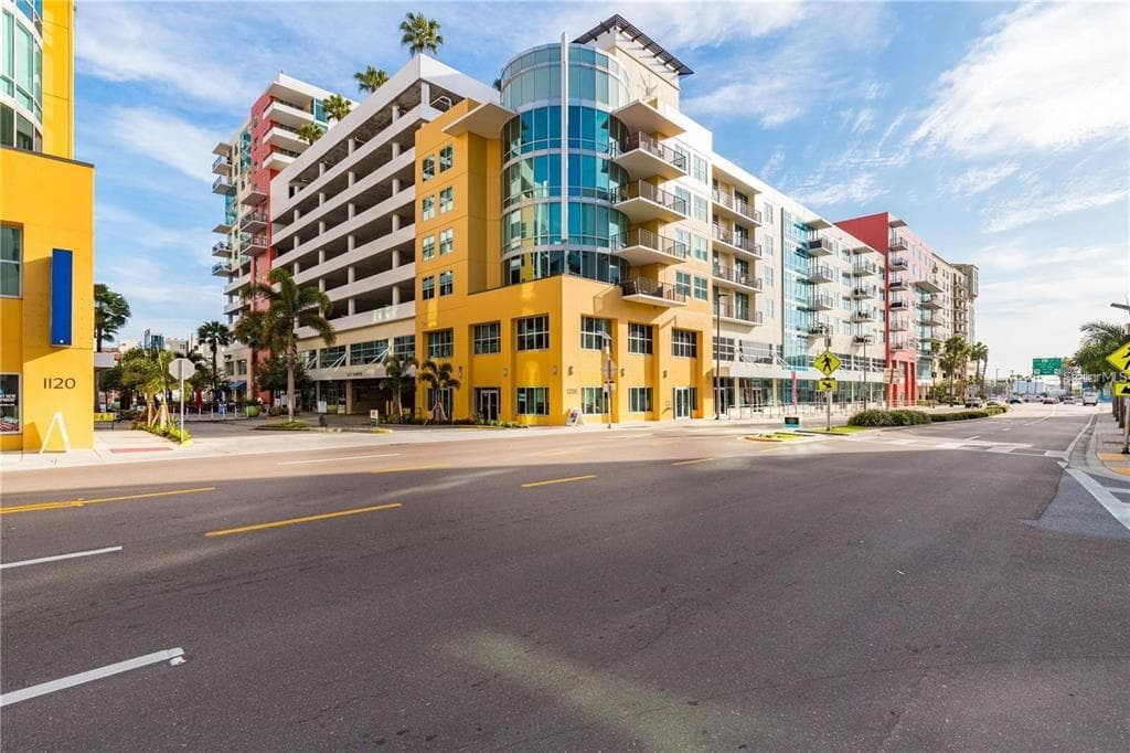1208 E KENNEDY BOULEVARD UNIT 1217 TAMPA, FL 33602