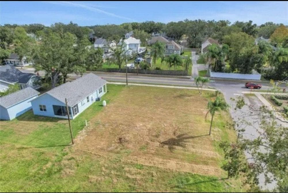 709 N WHEELER STREET PLANT CITY, FL 33563