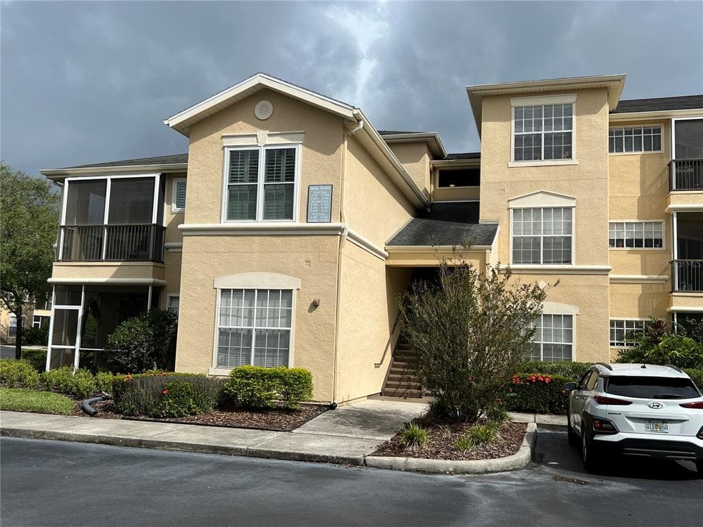 5125 PALM SPRINGS BOULEVARD UNIT 5109 TAMPA, FL 33647