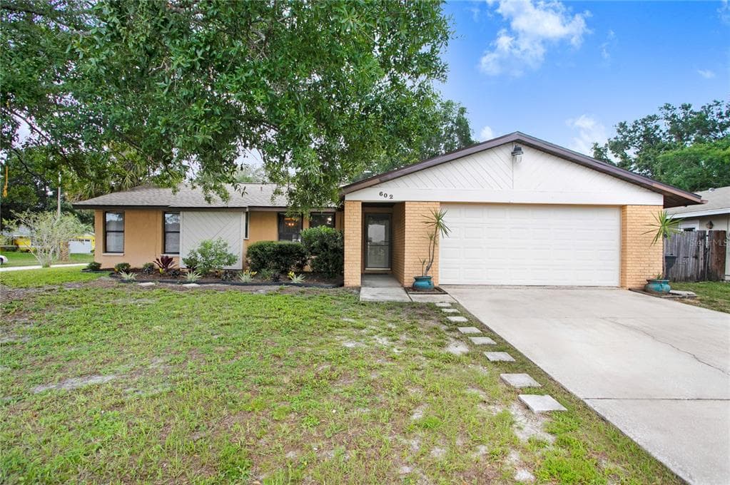 602 FIELDSTONE DRIVE BRANDON, FL 33511