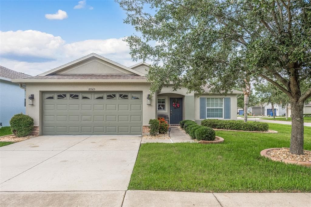 18565 STROMBURY DRIVE LAND O LAKES, FL 34638