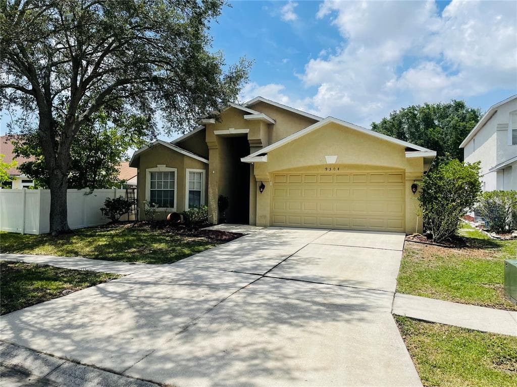 9304 BIANCA COURT RIVERVIEW, FL 33578