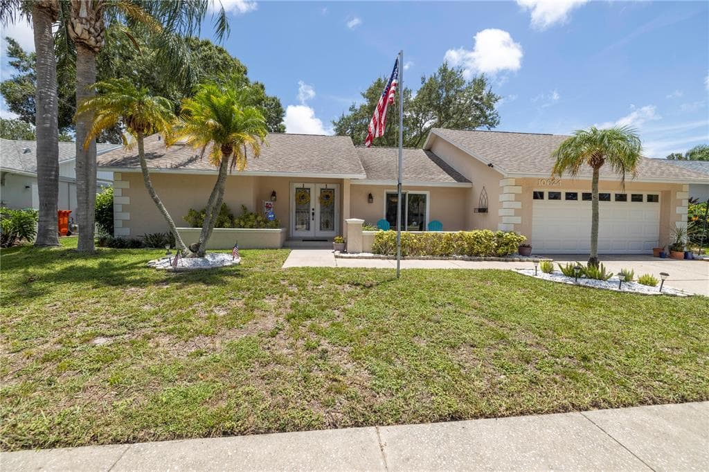 10624 HARBORSIDE DRIVE LARGO, FL 33773