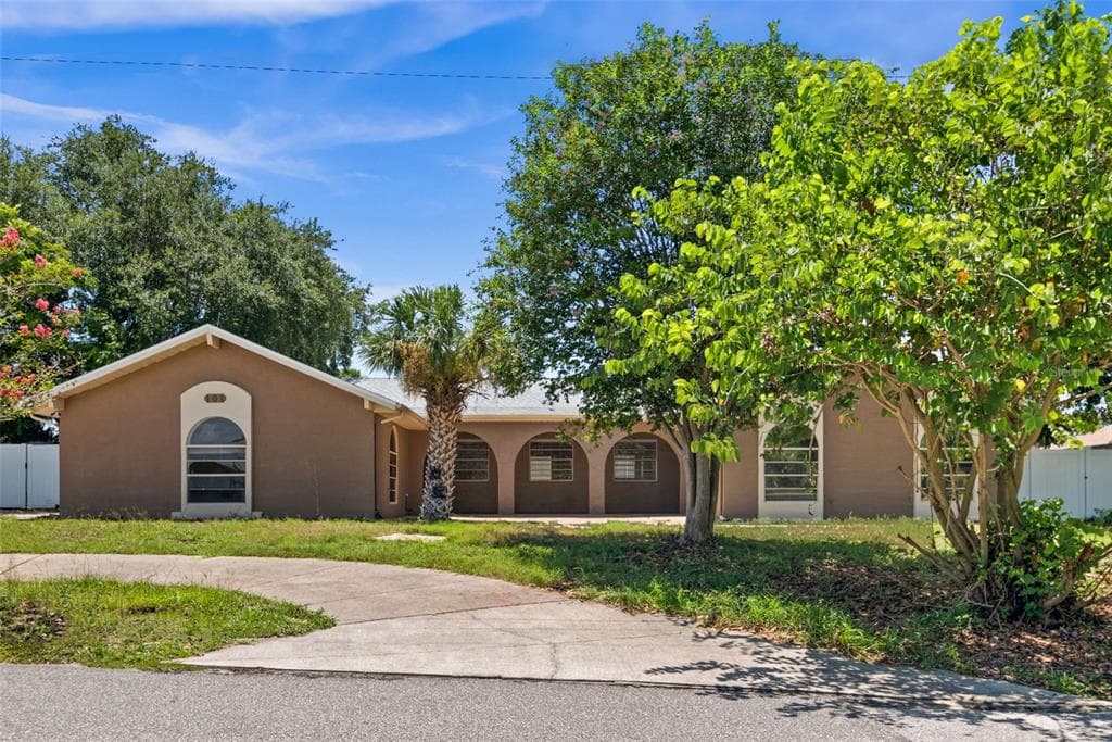 101 PARIS AVENUE SPRING HILL, FL 34606