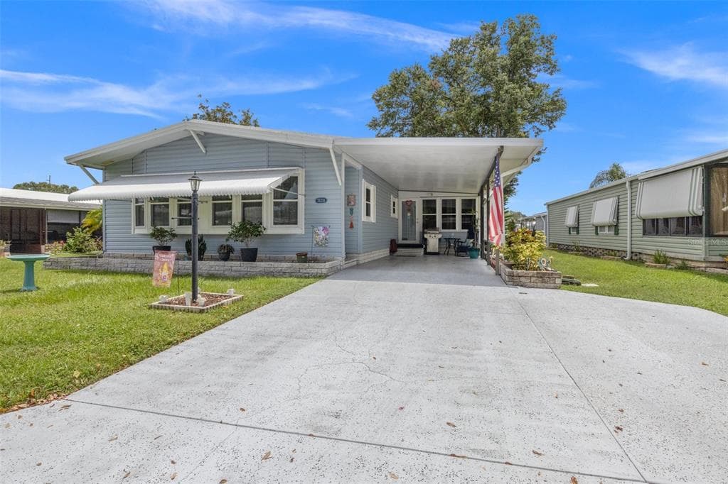 34334 TIMBERLAND BOULEVARD WESLEY CHAPEL, FL 33543