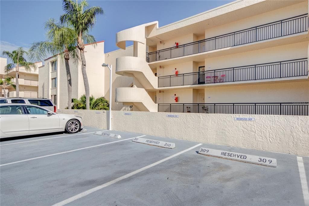 5825 PUERTA DEL SOL BOULEVARD S UNIT 269 ST PETERSBURG, FL 33715