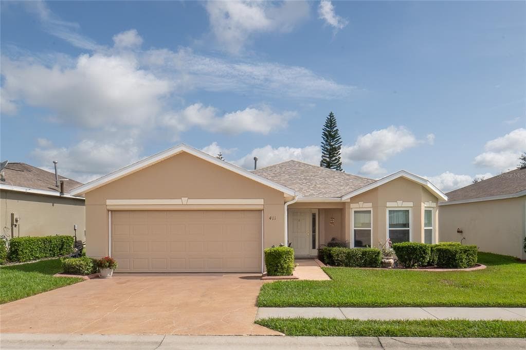 411 LAKE SUZANNE DRIVE LAKE WALES, FL 33859