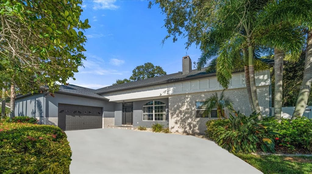 207 CRESTWOOD LANE LARGO, FL 33770
