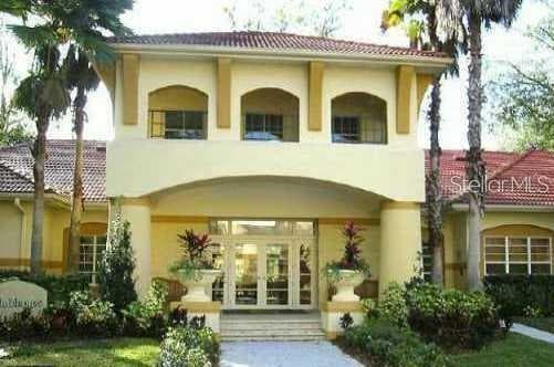 5618 PINNACLE HEIGHTS CIRCLE UNIT 101 TAMPA, FL 33624