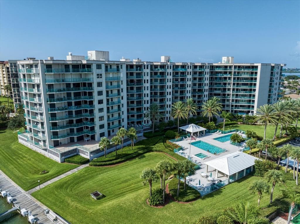 670 ISLAND WAY UNIT 801