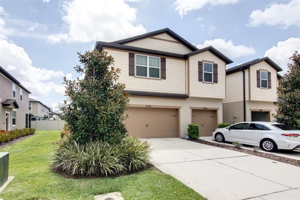 5035 SYLVESTER LOOP TAMPA, FL 33610