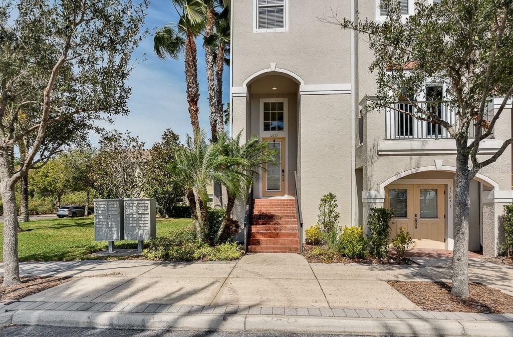 12653 BASSBROOK LANE TAMPA, FL 33626