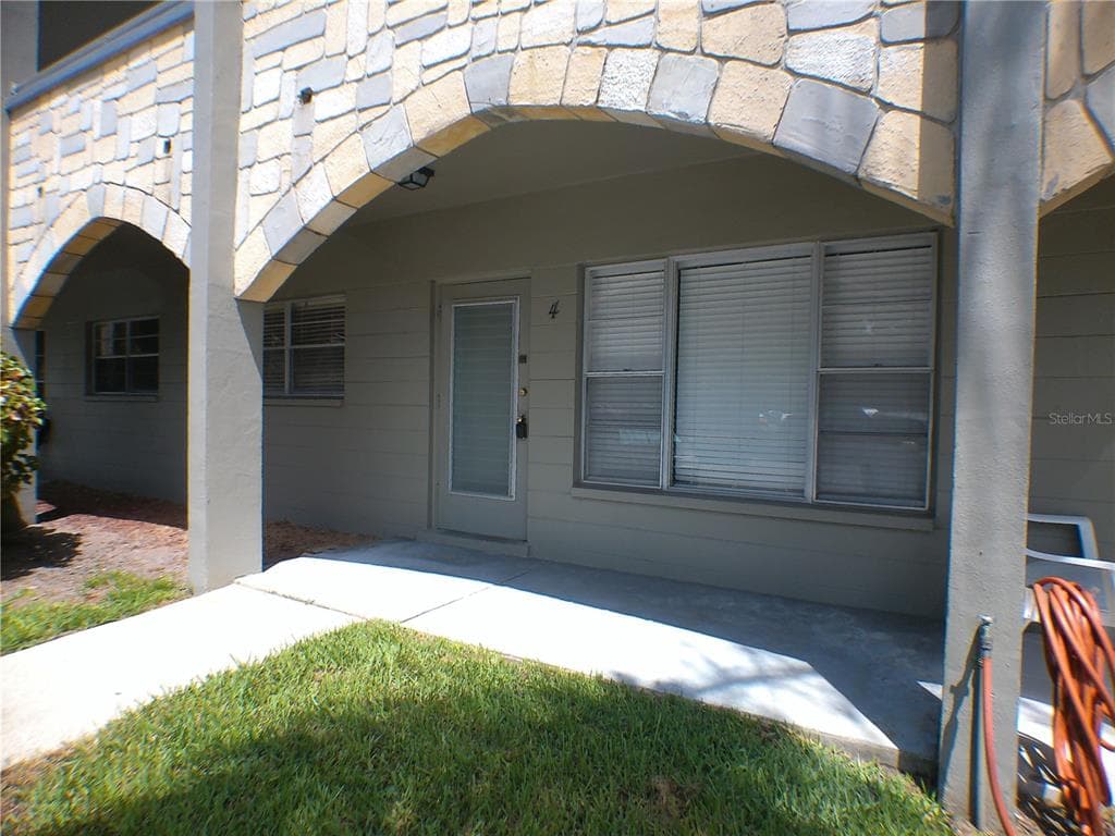 2462 BRAZILIA DRIVE UNIT 4 CLEARWATER, FL 33763