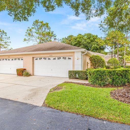 5759 YORKSHIRE LANE