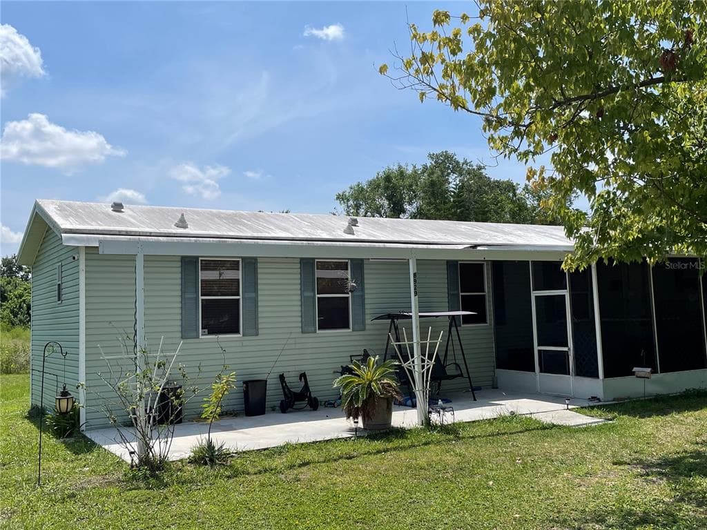 8929 HONEYWELL ROAD GIBSONTON, FL 33534