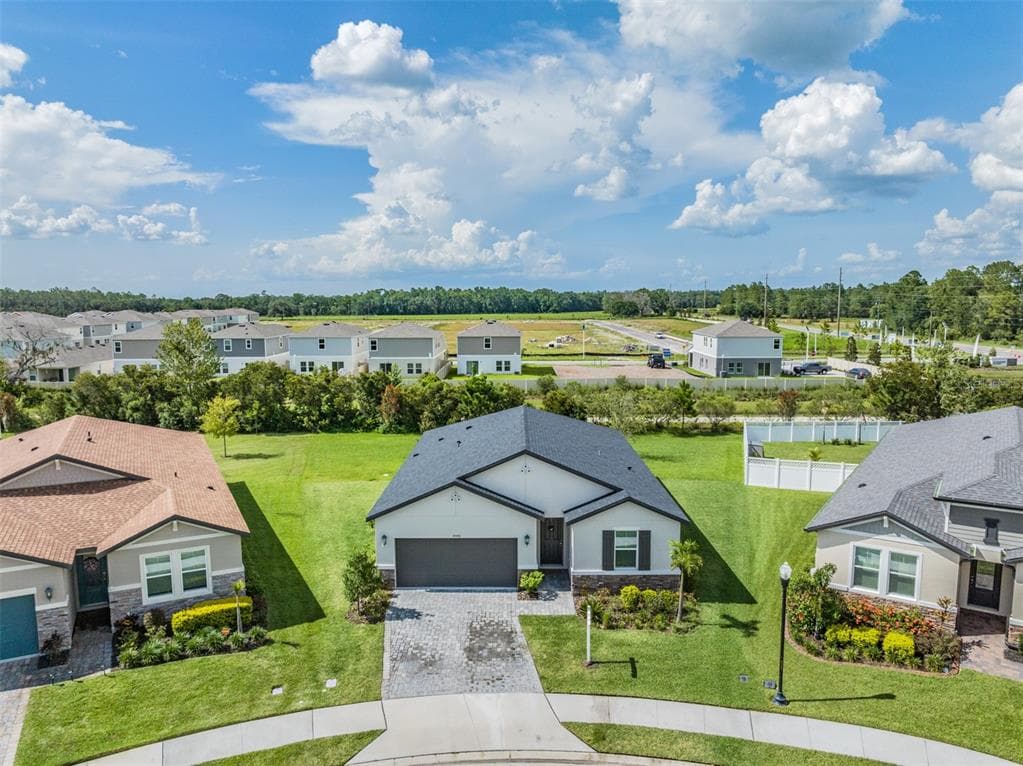 34461 WYNTHORNE PLACE WESLEY CHAPEL, FL 33545