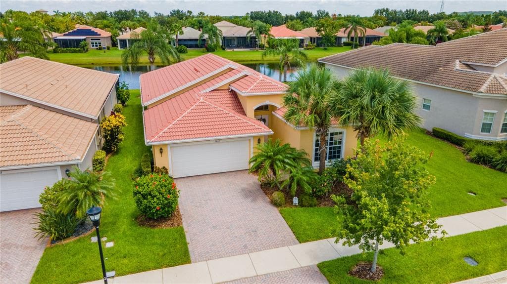 5041 SANDY BROOK CIRCLE WIMAUMA, FL 33598
