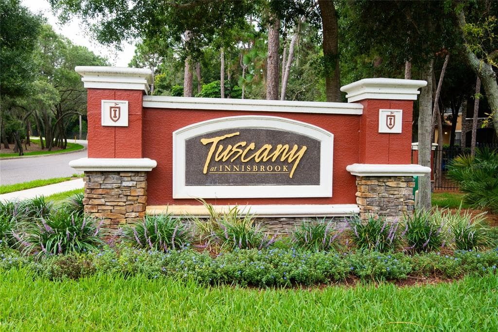 2209 PORTOFINO PLACE UNIT 25-251 PALM HARBOR, FL 34683