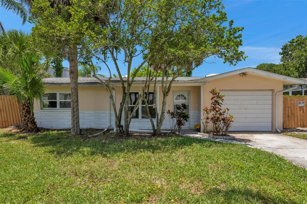 7245 DIANNE DRIVE NEW PORT RICHEY, FL 34652