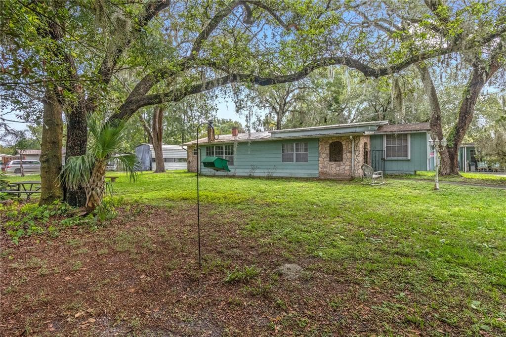 6315 MOSSWOOD DRIVE SEFFNER, FL 33584