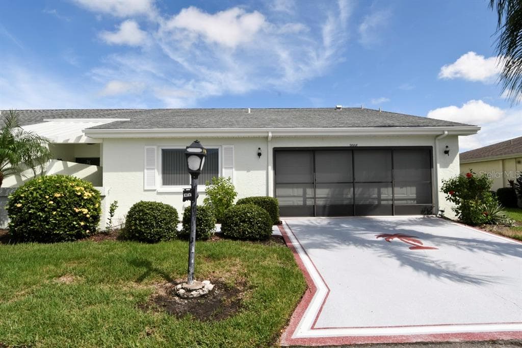 2008 HEREFORD DRIVE SUN CITY CENTER, FL 33573