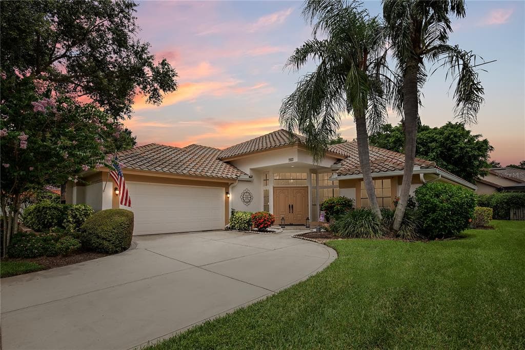 763 LIVE OAK TERRACE NE ST PETERSBURG, FL 33703