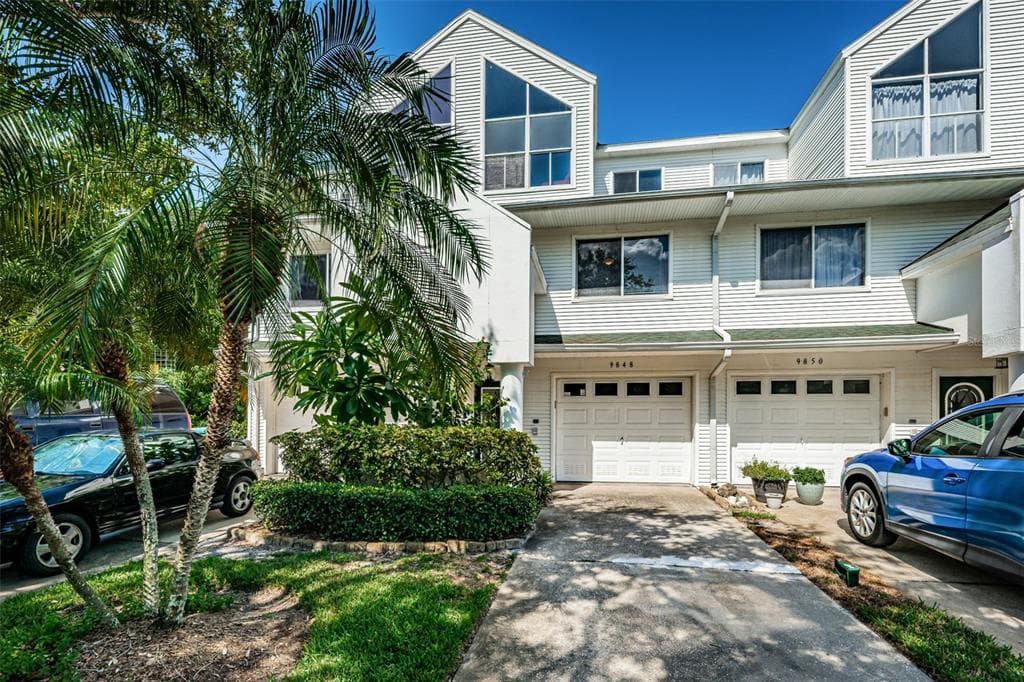 9848 INDIAN KEY TRAIL UNIT 73 SEMINOLE, FL 33776