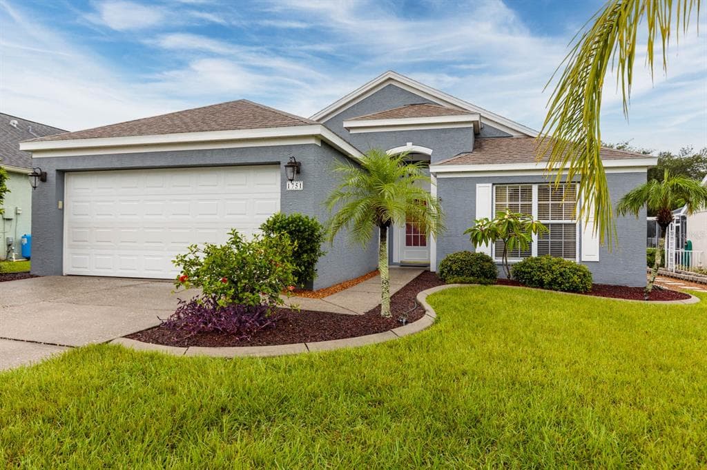 1751 BIARRITZ CIRCLE TARPON SPRINGS, FL 34689