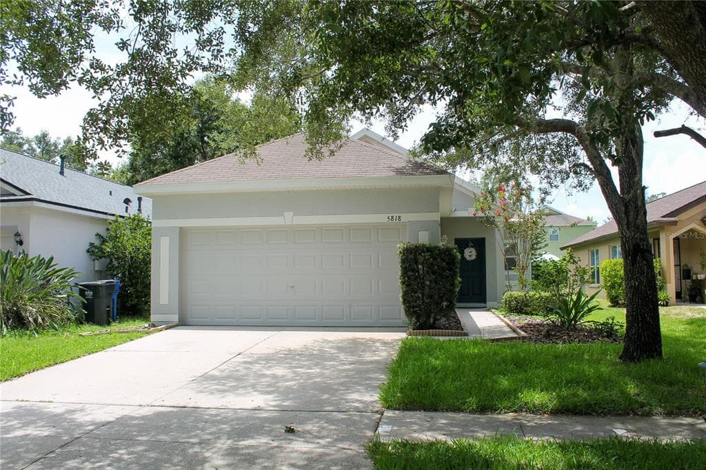 5818 WRENWATER DRIVE LITHIA, FL 33547