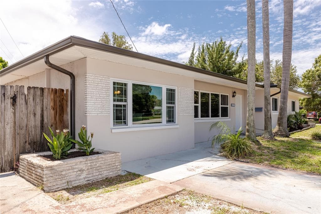 6248 17TH AVENUE N ST PETERSBURG, FL 33710