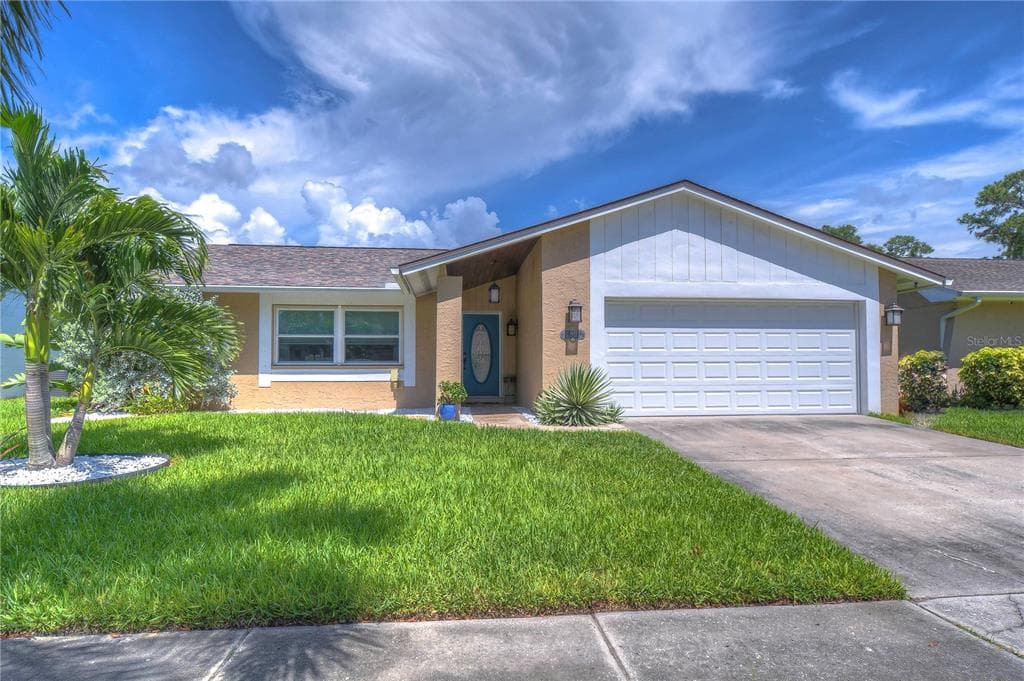 1693 E GROVELEAF AVENUE PALM HARBOR, FL 34683