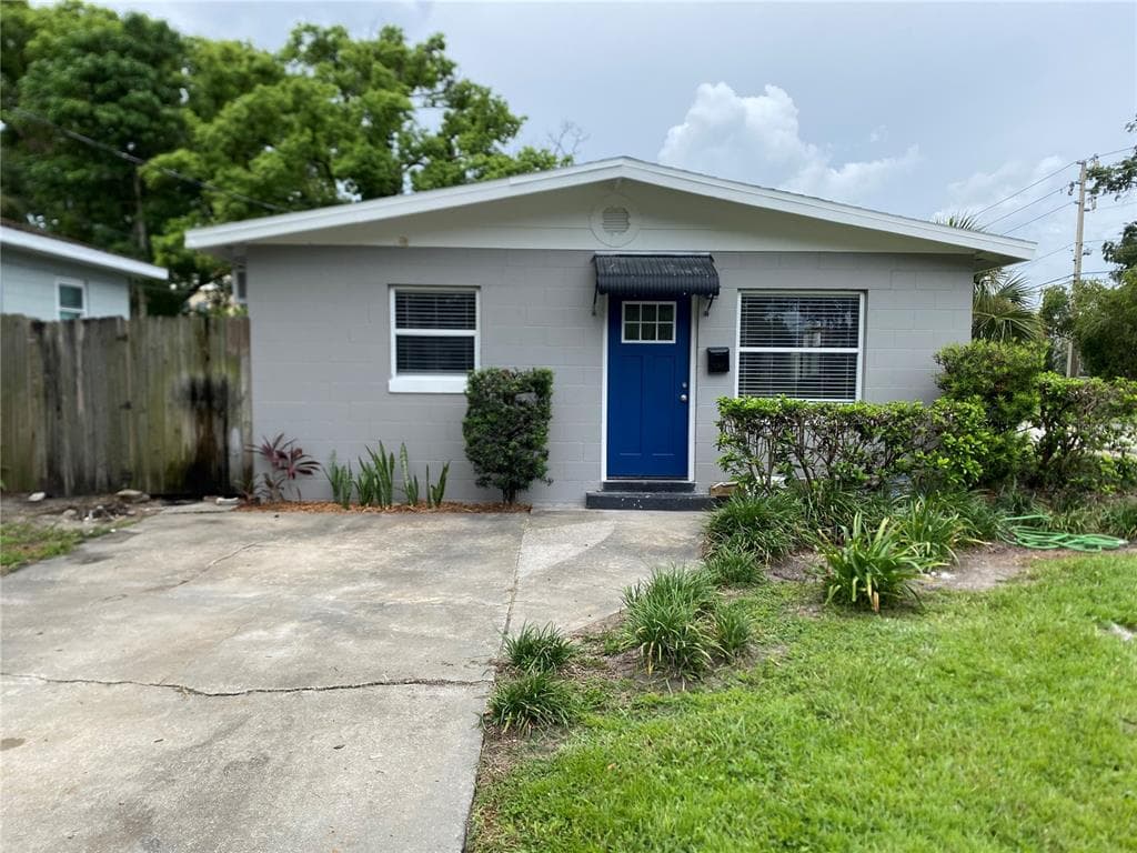 1768 MILLER AVENUE WINTER PARK, FL 32789